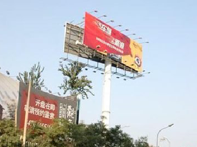 来宾户外广告怎么做才能让人一眼记住？